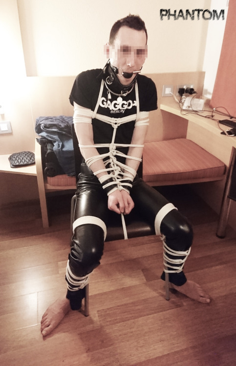 phantombondage:I was only following the T-shirt’s suggestion.Which one do we prefer? 😏