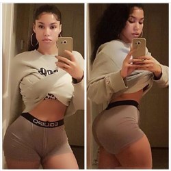 sexiestcreations:  😍😍😍😍 Naturally #ThickAndBeautiful @portia_jenkins_ 🙌🏾 just flawless! #PortiaJenkins