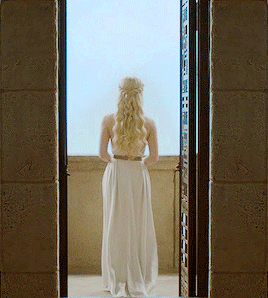 yocalio:Daenerys Targayren in 4x05, First of His Name. requested by linkypoo