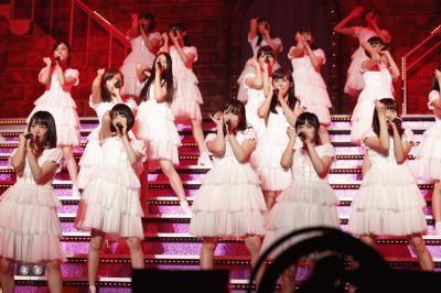 乃木坂４６ 「乃木坂46 Merry X'mas Show 2015」レポート ■2015年12月20日（日）、21日（月）東京・日本武道館「乃木坂46 Merry X'mas Show 2015」セ