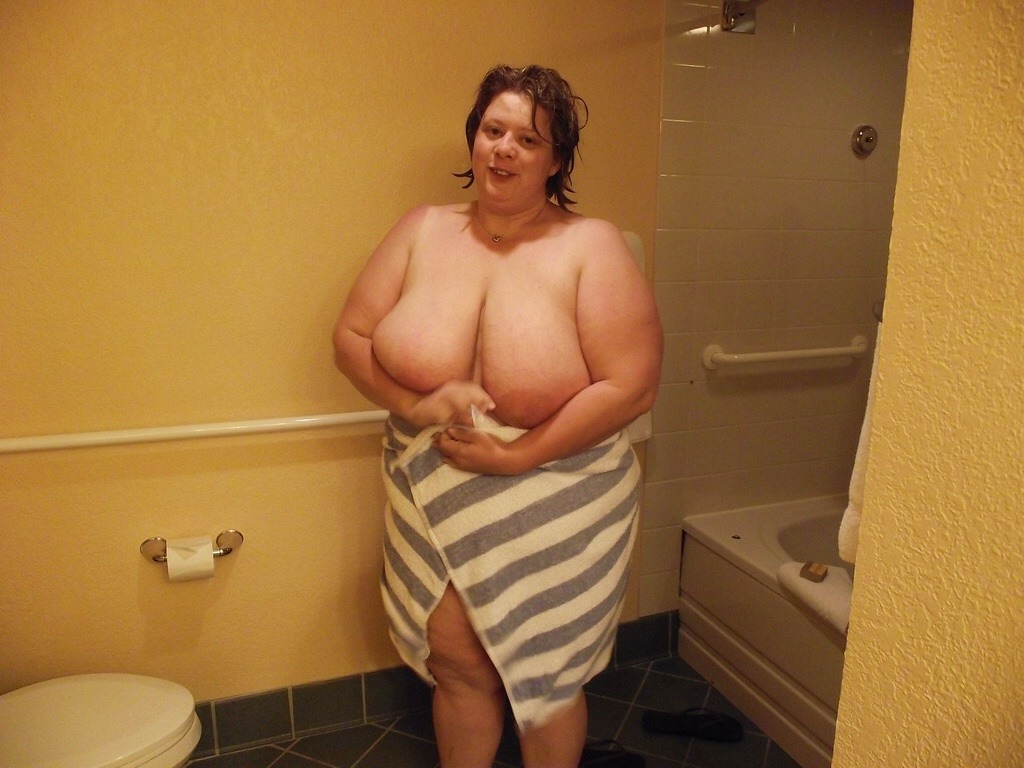 The Best Bodacious Beautiful Big Breasted Babes