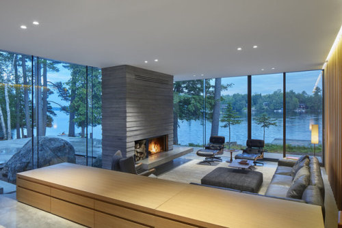 homeworlddesign: Lake Manitouwabing House Maximize Outdoor Living and Entertaining