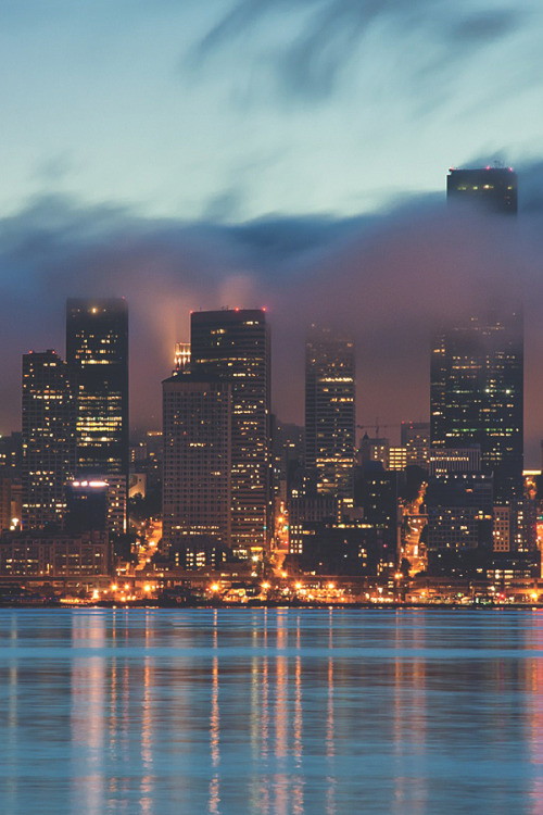 visualechoess:  Foggy City - by: Janet Ann adult photos
