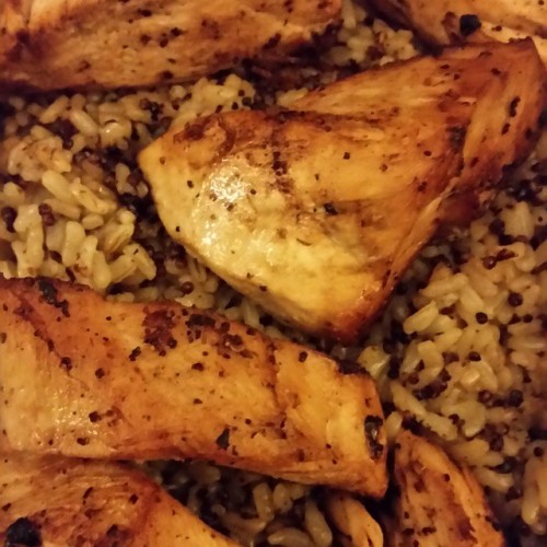 Nice Night-in With The Thunderstorm Skies Calmed Down And Eating Some FOOD! #yummy #yum #nomnom (at Wilshire