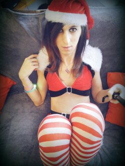 Femmiecristine:  Fuck The Xmas Spirit Out Of Me Its Killing Me! Fuck Me Hard And
