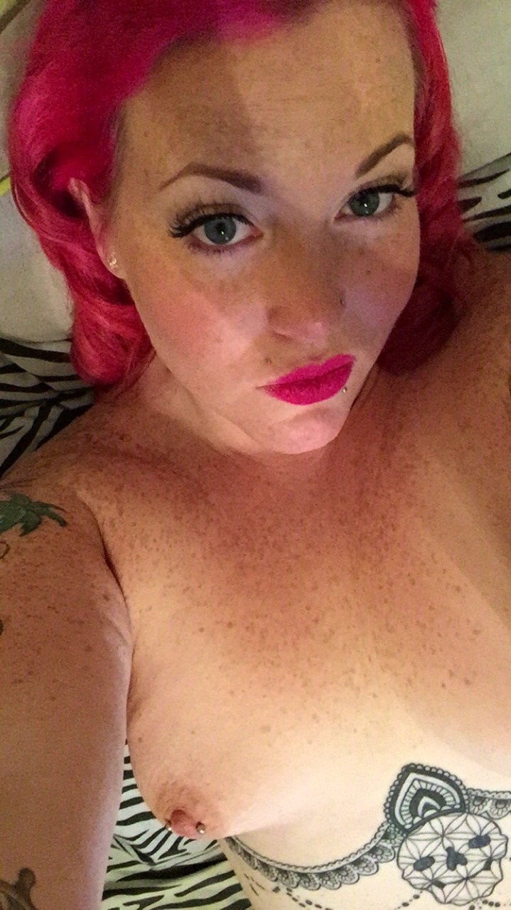 suzysiren:  You know the drill by now right? have a wonderful titty/Topless tuesday!