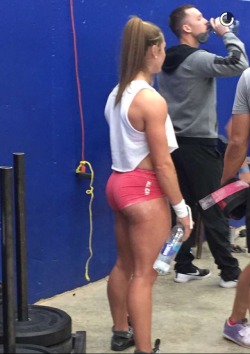 fitnessfinders:  Brooke wells has an amazing