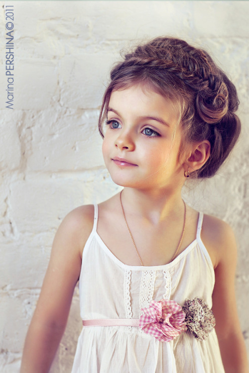 Cute hairstyles for little girls short hair