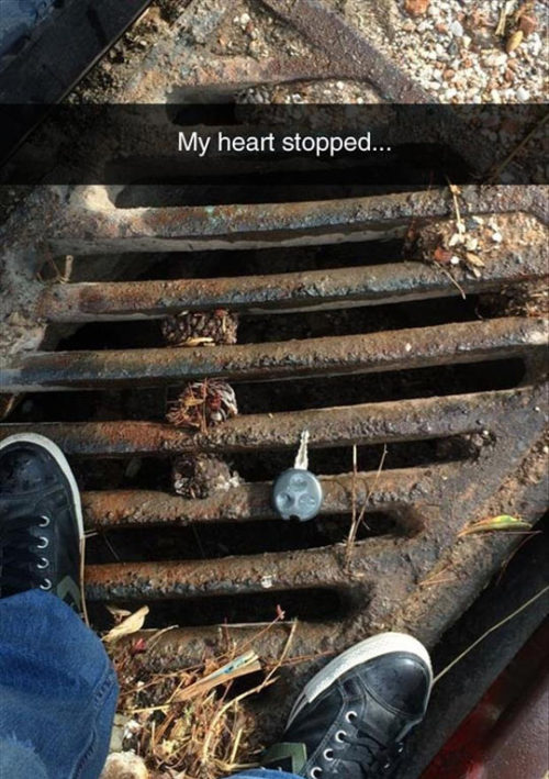 srsfunny:  It Got Me In The Edge Of The Chairhttp://srsfunny.tumblr.com/