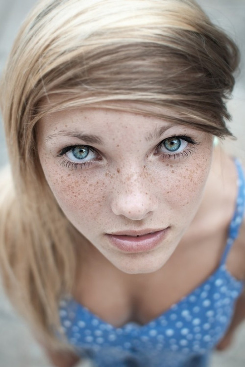 beautiful-x-women:  More beautiful women here