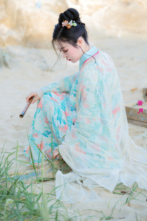 hanfugallery:Traditional Chinese hanfu by 晋月汉服