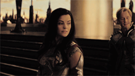 smilingformoney:ladies meme–&gt; [3/3] non-human ladiesLADY SIF, thor / thor: the dark wor