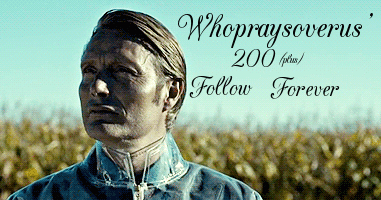 whopraysoverus:  —So I recently hit over two hundred followers and I’m dying because I w