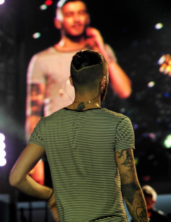 zayncl: Zayn - Singapore - credit: zayngotnoass