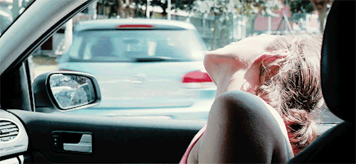 cotilardmarion:  “Hold up. You mustn’t cry. ”           Deux jours, une nuit (2014) dir. Jean-Pierre & Luc Dardenne 