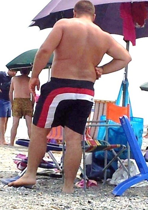 xplodan:  Brand new swim trunks that look adult photos