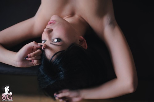 beautifulgirlsmakemesuicidal:  Mel Suicide  