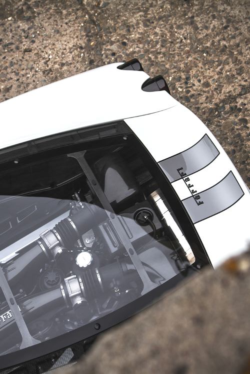 se7ensinz:  Check me out! | [Ferrari Scuderia] 