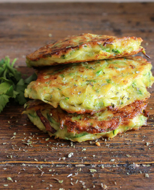 foodffs: ZUCCHINI PATTIESReally nice recipes. Every hour.Show me what you cooked!