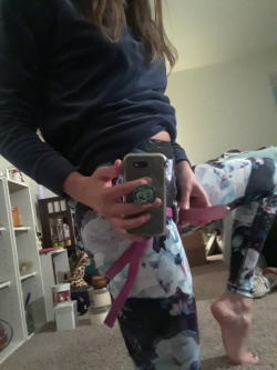 strapongodess85:New leggings ;) Lovely leggings…..