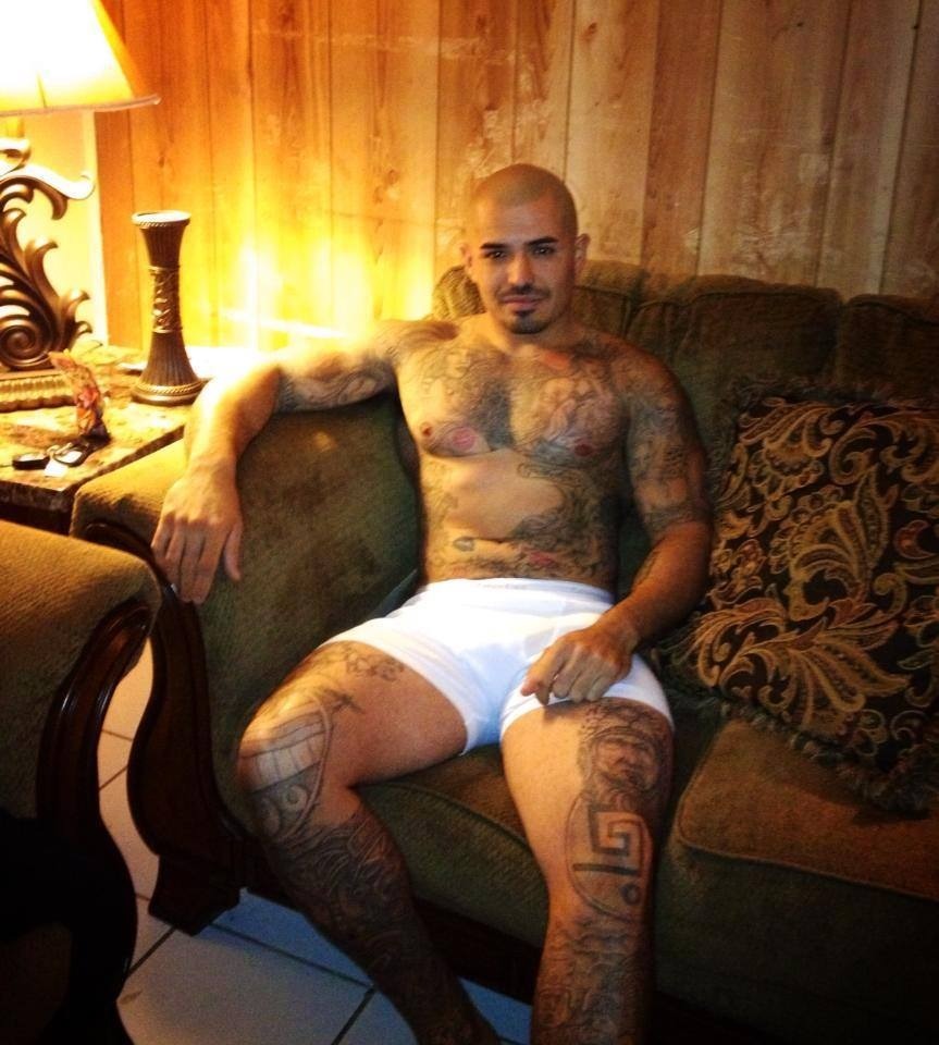 lousapphire9:  latinbastards:  Follow me Twitter @mannybbc15 Instagram @eperusquia