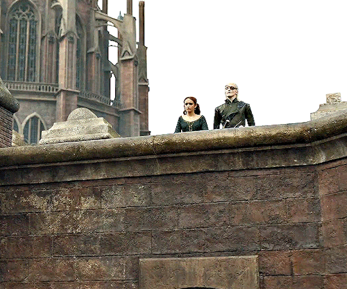 Alicent + Aegon, Helaena, And Aemond