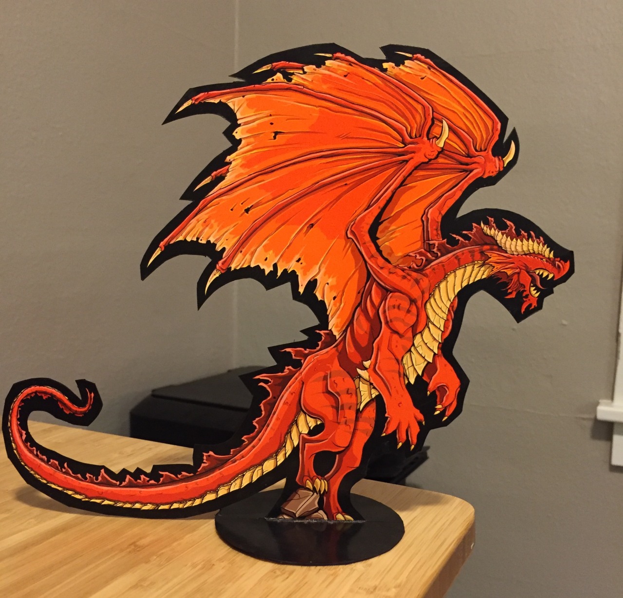 printableheroes:  Ancient Red Dragon printable file can be downloaded here: PrintableHeroes_AncientRedDragon.PDF