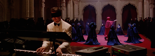 Sex moxori:Eyes Wide Shut (1999)by Stanley Kubrick pictures