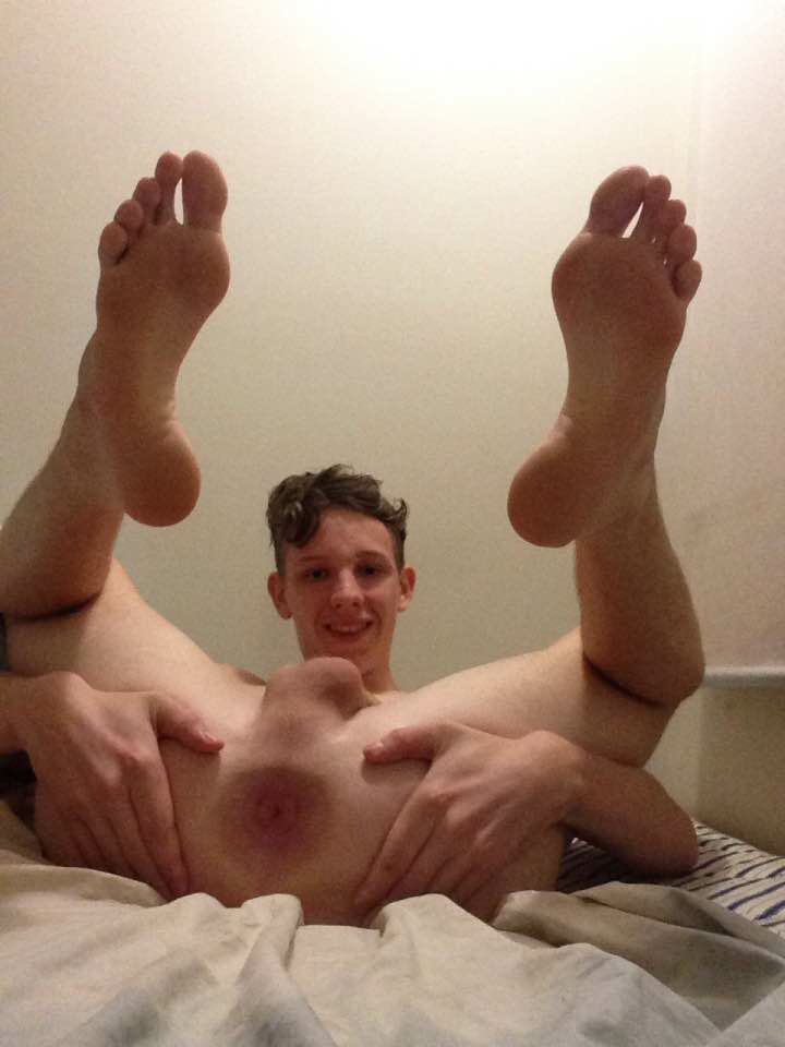 actifbordeaux:  alpha-master-of-slaves:  Another faggot exposed. Make him famous
