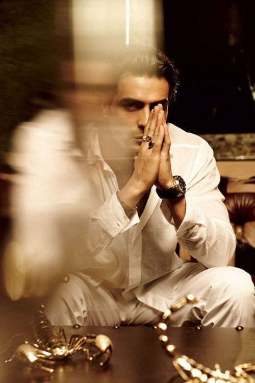 bollywoodhqs:Arjun Rampal for Hi Living!