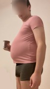 finaale:my belly measures 100 cm (39 inch) now and i can no longer see my feet when