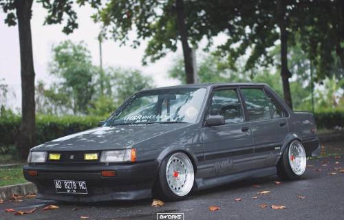 radracerblog:  Toyota Corolla Sedan Ae82