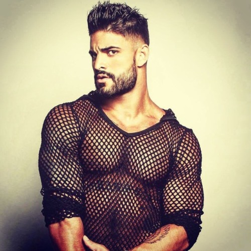 beardburnme:Papsfitness instagram