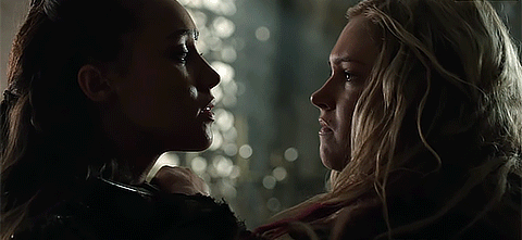 surviveuntildawn:  Holy shit the sexual tension (x)