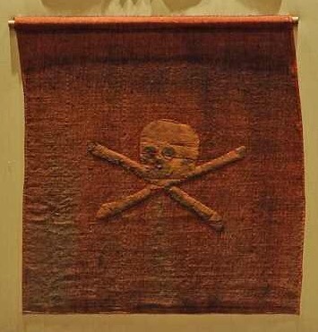 Pirate flags in the 1700s actually had skulls & crossbones. This totally changes Goonies for me.