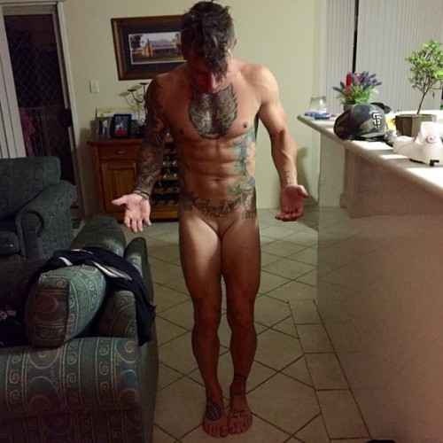 instalads:  Mangina.