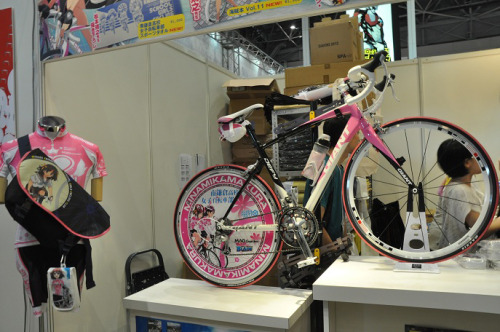 urbanassaultcyclist: Minami Kamakura “High School Girls Cycing Club”