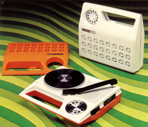 70′s Panasonic SG-338 Partygraph and SG-200A Funnygraph Portable Phonographs