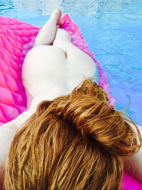 gingerqueens:My summer plans right here!!!