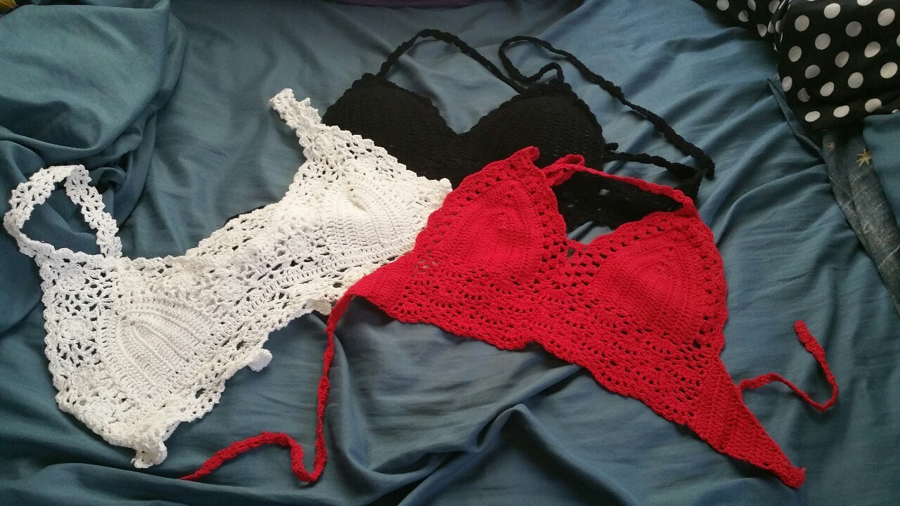 flipperwasadick:  My crochet tops came today~ The white one definitely needs a bikini