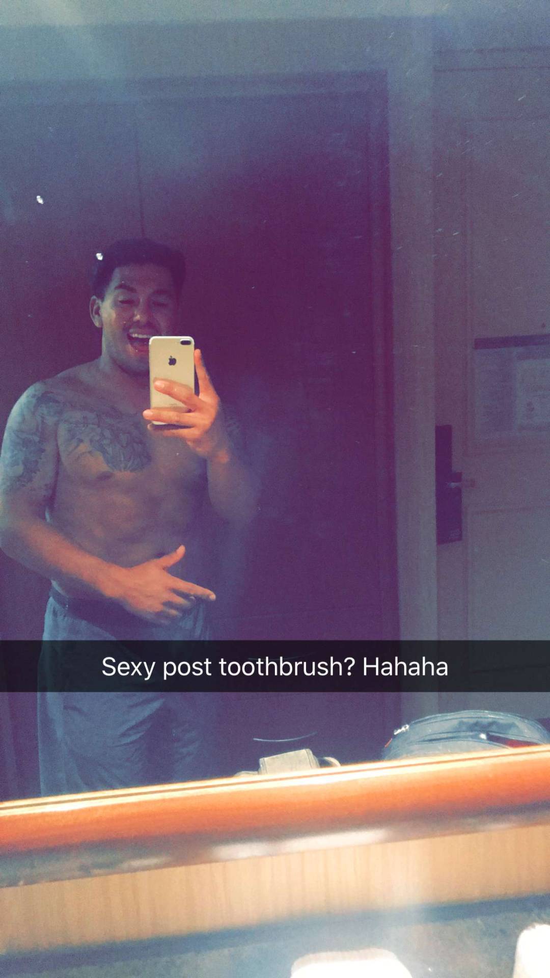 thot-juicee:  I baited a New York Mets baseball player.ass is so fat and he wants
