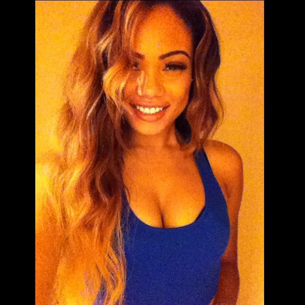 essencetatiana:  Friday night selfies 😄💙 