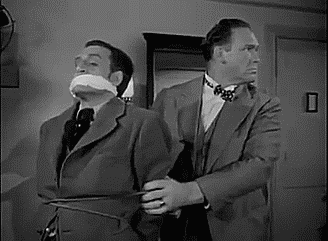 99point9percentwhump:   Sherlock Holmes In Pursuit to Algiers (1945)   