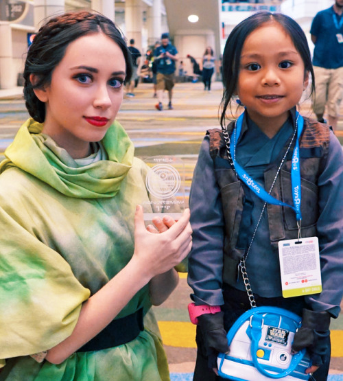 princess-slay-ya:Five-year-old Harley and her father, Dino, attended Star Wars Celebration Orlando 2