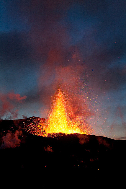 brutalgeneration:  Volcanic eruption in Eyjafjallajökull by ulfur on Flickr. 