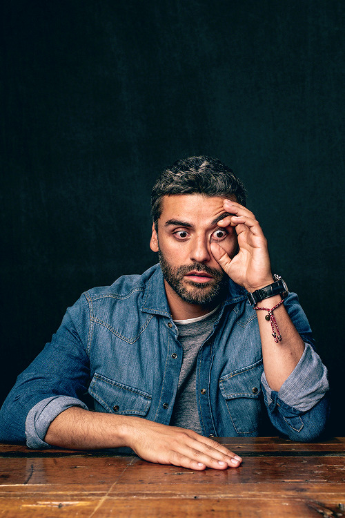 celebritiesofcolor:Oscar Isaac poses for a portrait at the Variety Studio at TIFF Presented by Airbn