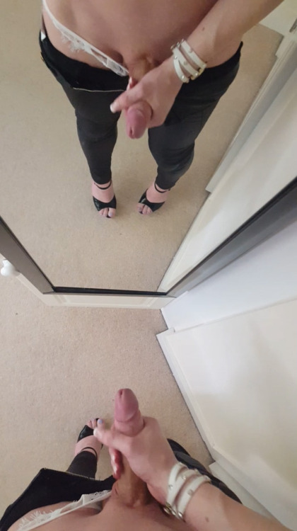 Porn missylita-considers-the-feminine:  mainlyusedforwalking: photos