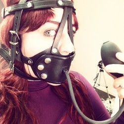 mouthlock:  She knows what a good girl has to do! Follow me if you’re into all sorts of gags!