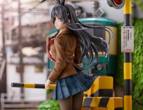 Seishun Buta Yarou wa Bunny Girl Senpai no Yume wo Minai - 1/7 Mai Sakurajima (Enoden Ver.) Figure b