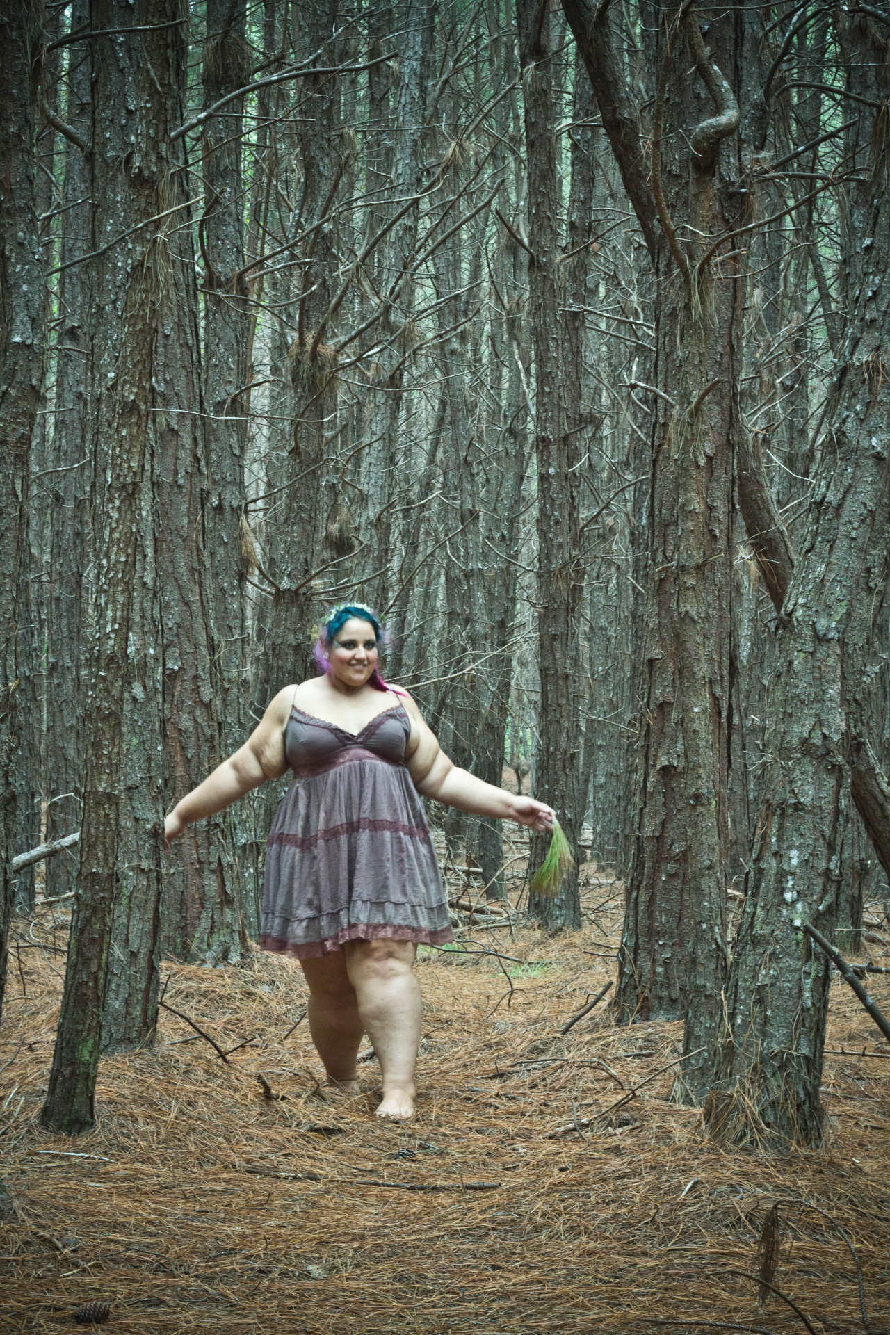 gracefulatfalling:  wood nymph/forest faery photo set #1 